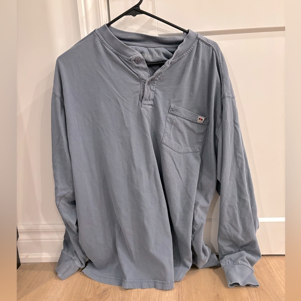 Men’s Size Large Farmall Long sleeve - Perfect Condition Beautiful Colour